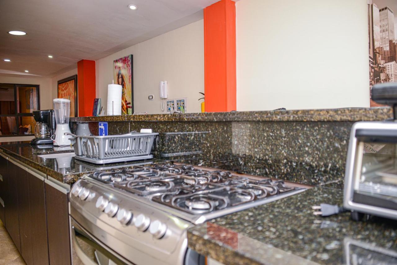 Calle 8 Suites Медельин Экстерьер фото