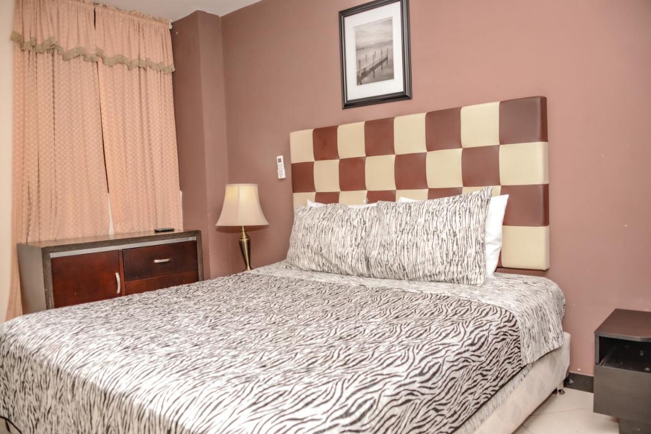 Calle 8 Suites Медельин Экстерьер фото